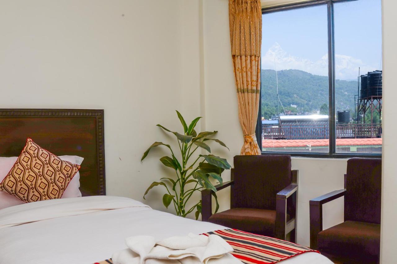 Hotel Admire Pokhara Pvt. Ltd. Екстер'єр фото