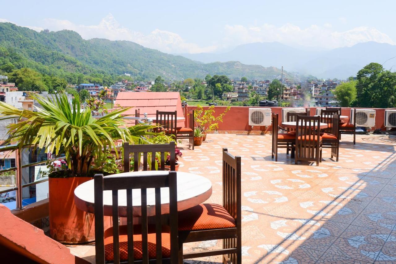 Hotel Admire Pokhara Pvt. Ltd. Екстер'єр фото